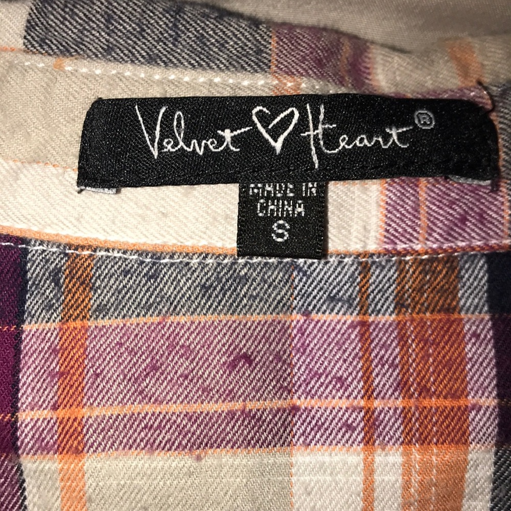 Flannel - Picture 6 of 7